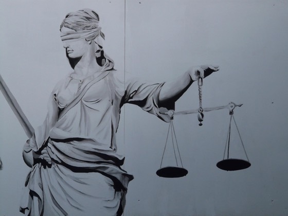 Ilustração da Justiça com a balança